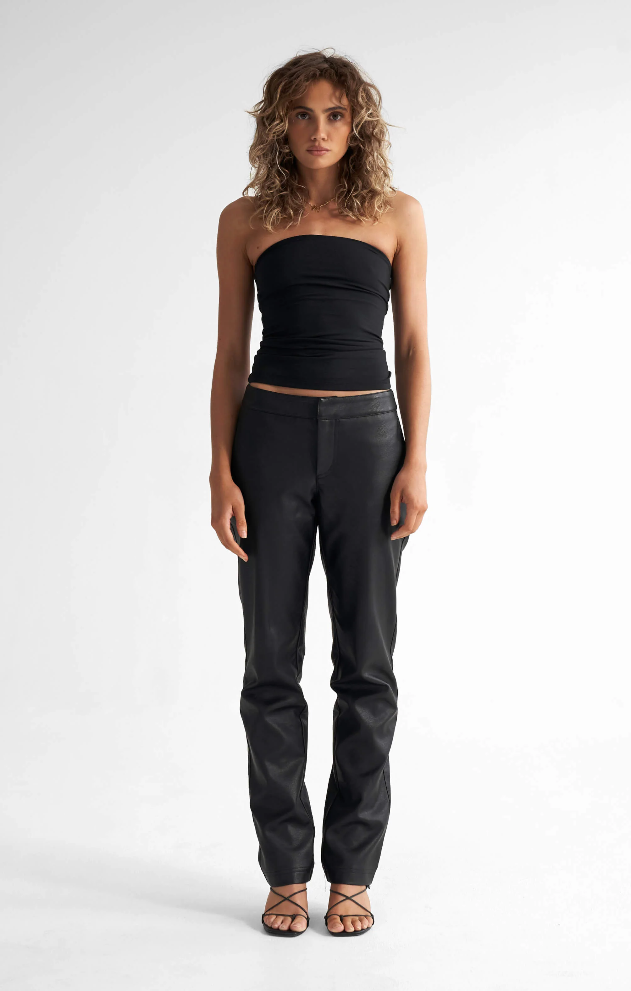 THE PEBBLED™ LOW RISE PANT